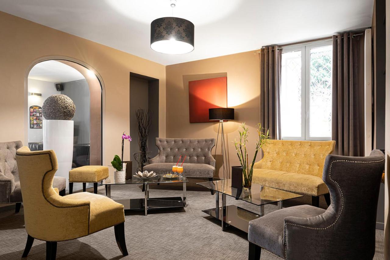 Contact Hotels Les Pierres Dorees Amberieux d'Azergues Exterior photo